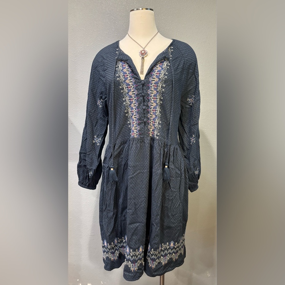 Knox Rose Blue Textured Top